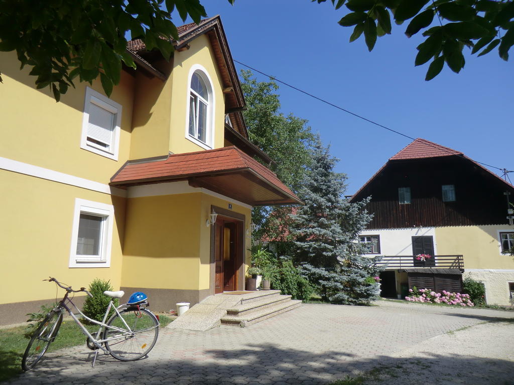 Appartement Landhaus Felsenkeller Sankt Kanzian am Klopeiner See Esterno foto
